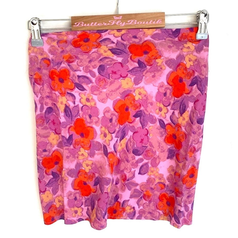 (A3) Urban Outfitters Y2K‎ Slinky Cowl neck tie back Floral crop top, Sz XL, NWT